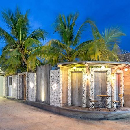 Brickwood Rasdhoo- Beach Front Exterior foto