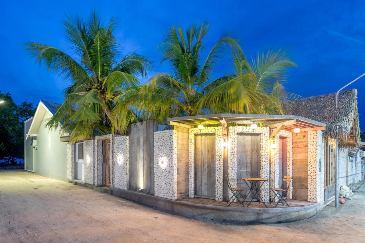 Brickwood Rasdhoo- Beach Front Exterior foto